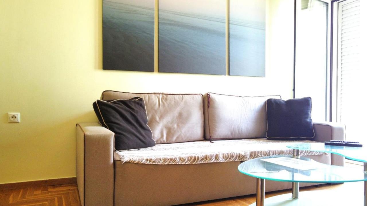 Apartamento Full House Near The Center Of Atenas Exterior foto
