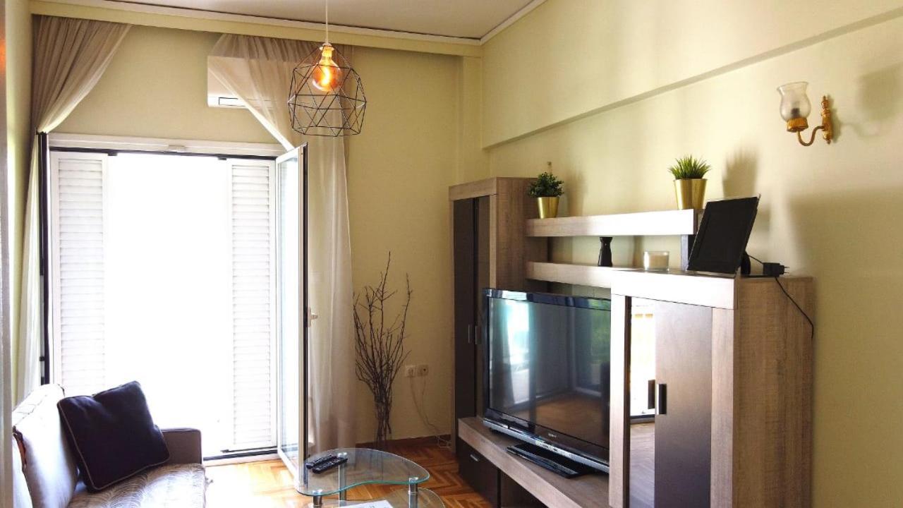 Apartamento Full House Near The Center Of Atenas Exterior foto